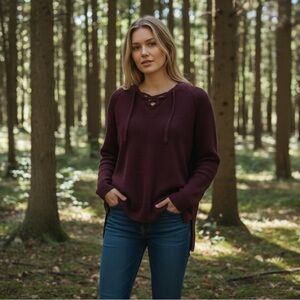 ROOTS Knit Lace Up V-neck Burgundy Maroon Wool Blend Pullover Sweater, Size M